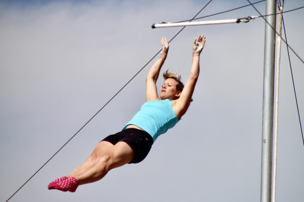 trapeze outdoor aerial skills circus 